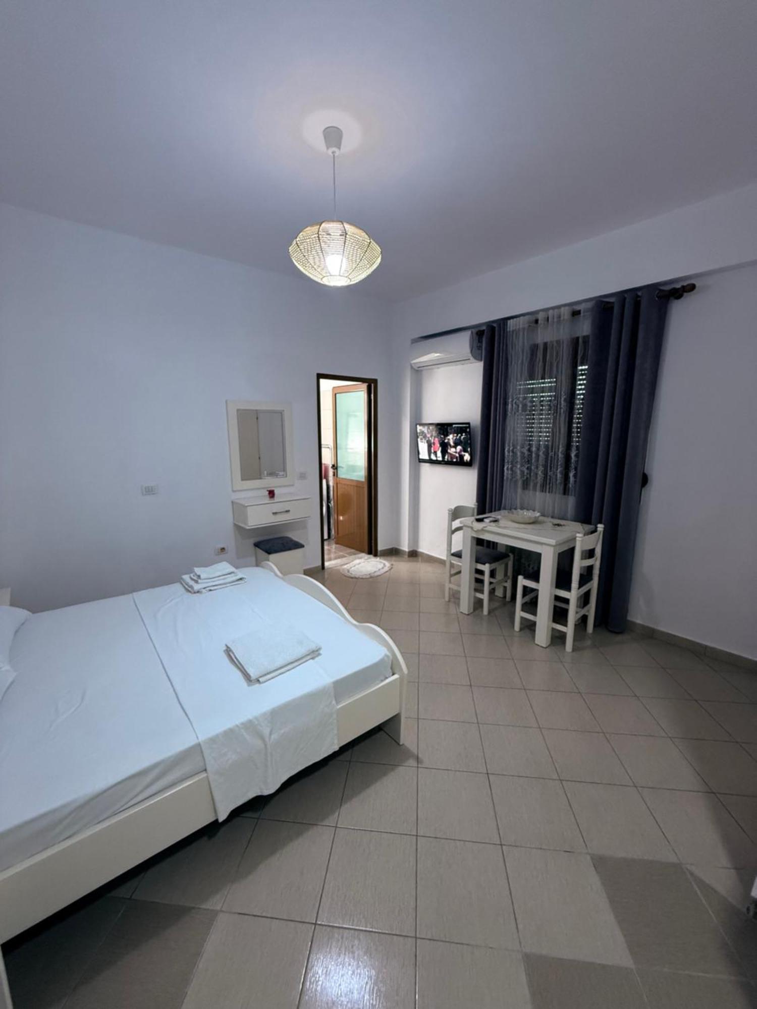 Amar Apartments Саранда Экстерьер фото