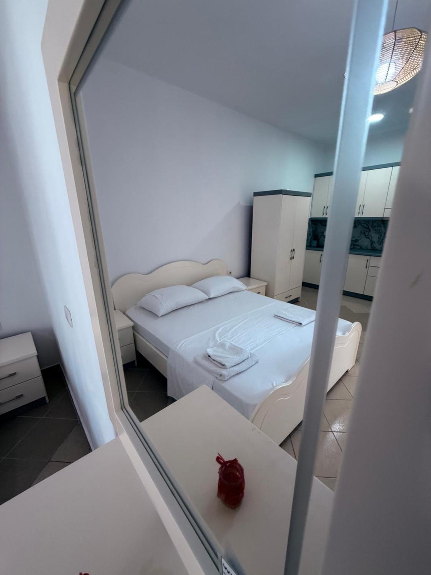 Amar Apartments Саранда Экстерьер фото